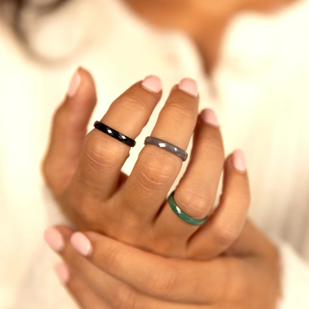 Keramiek ring facet geslepen Zwart