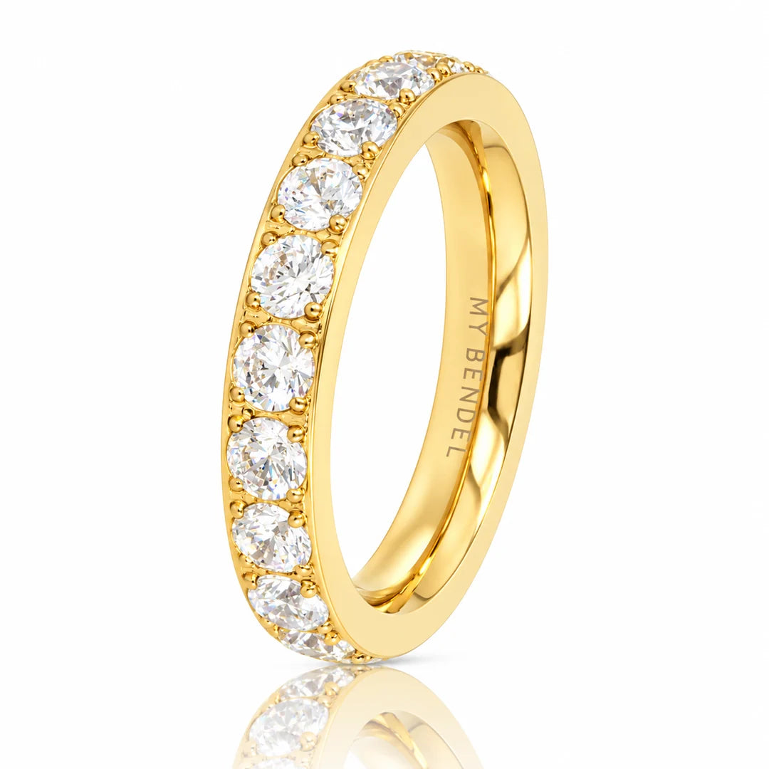 Ring met Zirkonia steentjes 3 mm