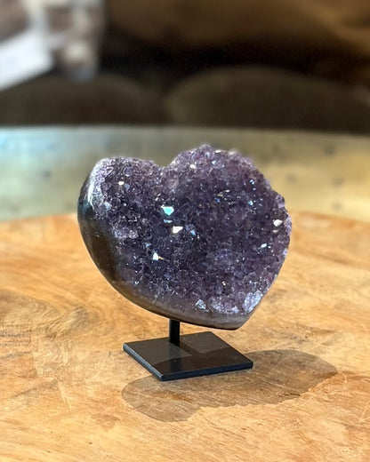 Druzy Amethist hartje op standaard