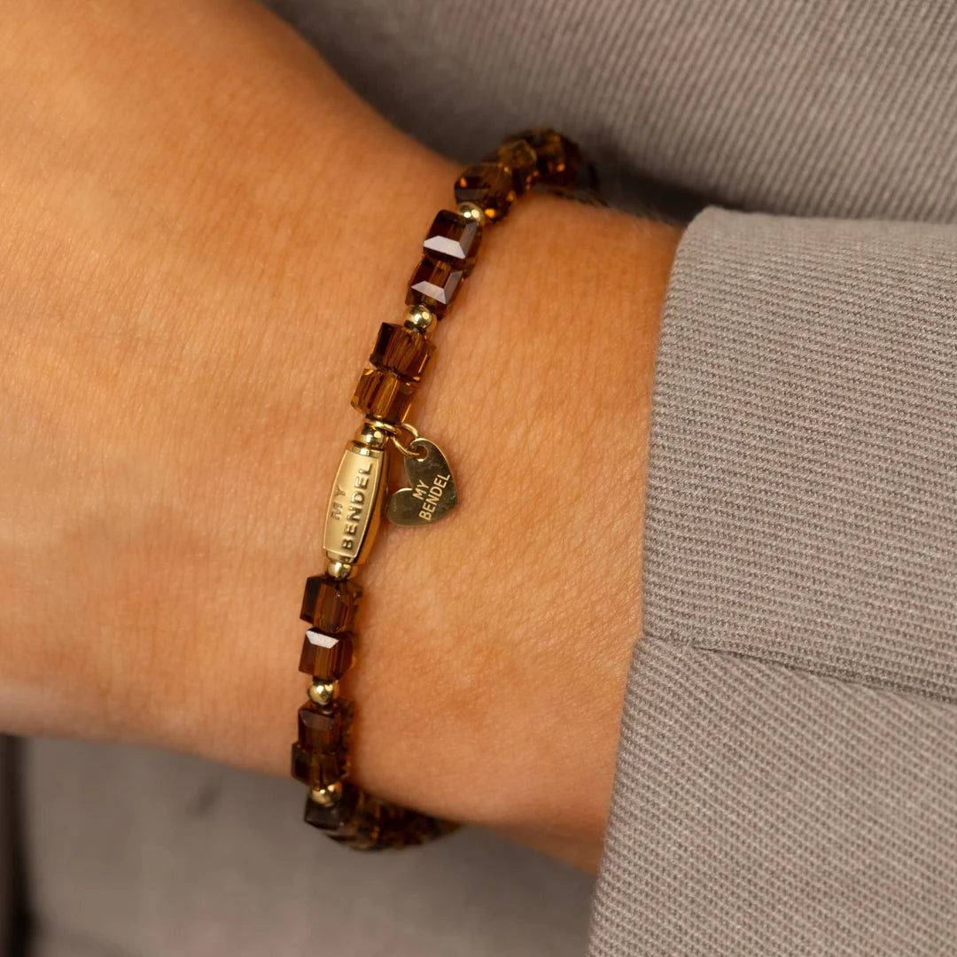 Armband met facet geslepen, vierkante, bruine glaskralen