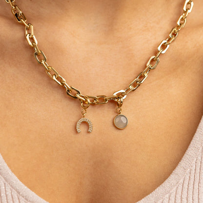 Chalcedoon ronde bedel