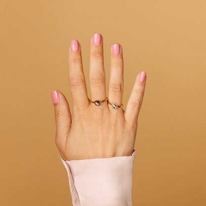 Vierkante Glassteen donkerroze gouden ring