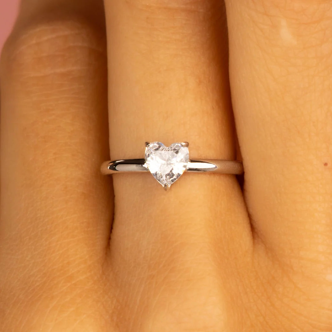 Hartjes ring van Zirkonia zilver
