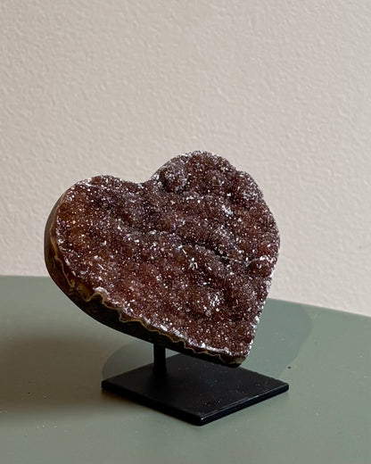 Druzy Amethist hartje op standaard