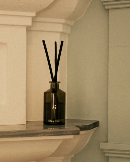 Blackened Santal Diffuser 100 ml
