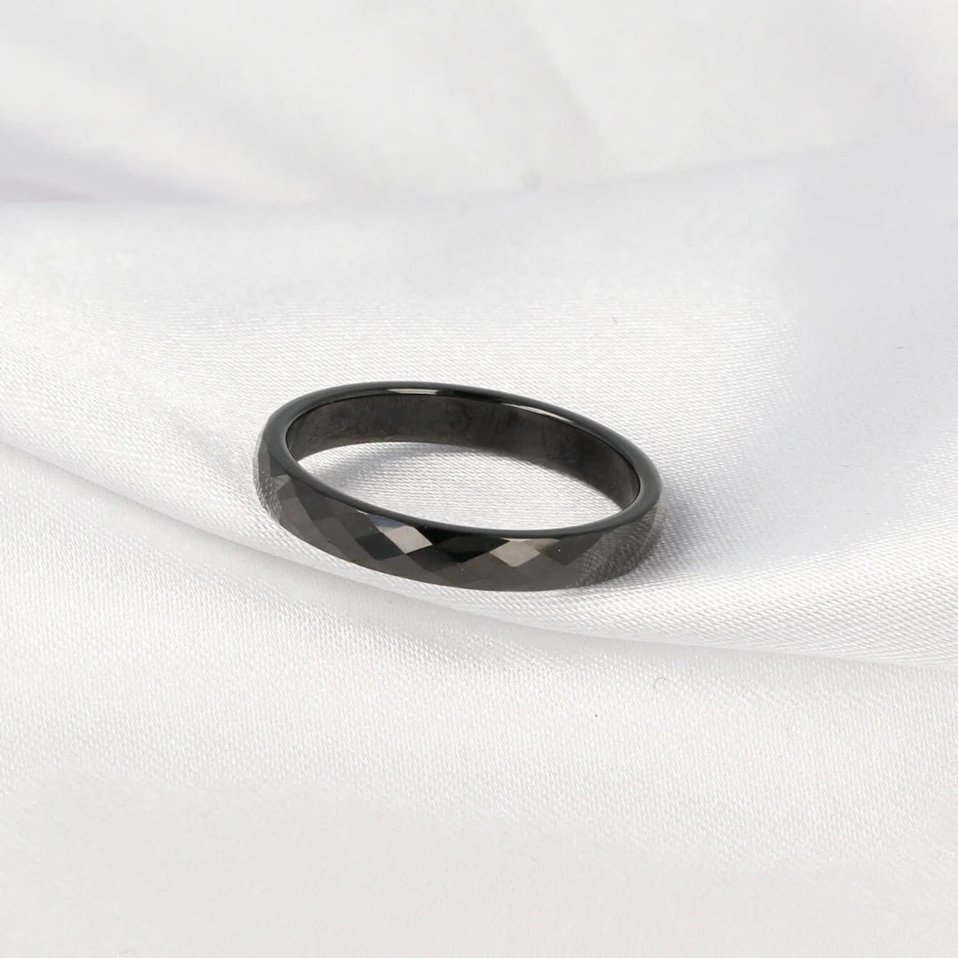 Keramiek ring facet geslepen Zwart