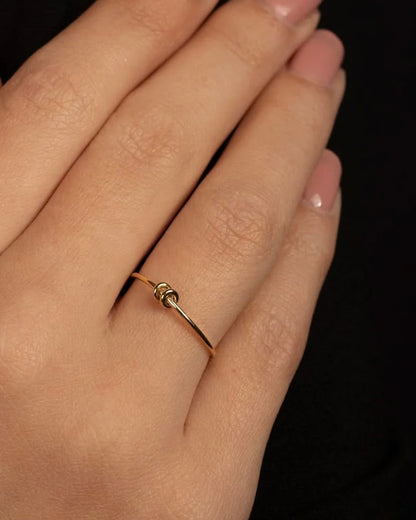Fijne gouden ring - twee ringetjes