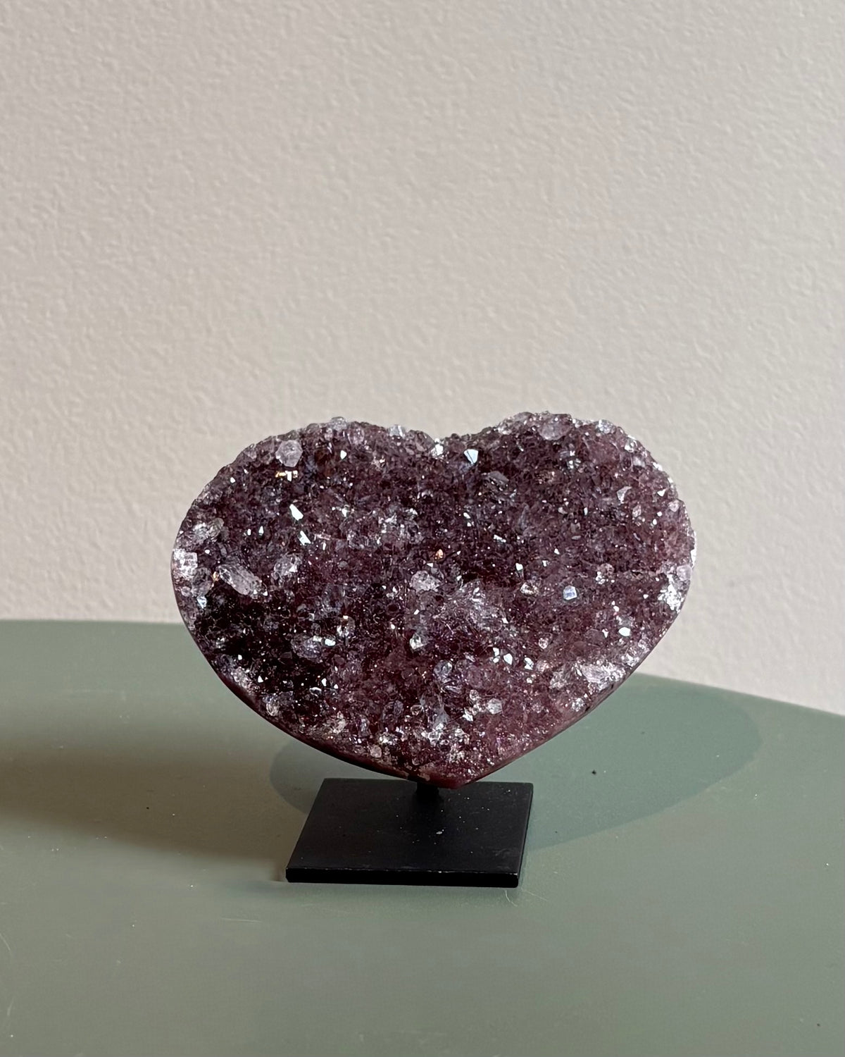 Druzy Amethist hartje op standaard