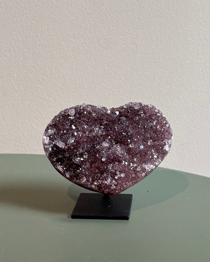 Druzy Amethist hartje op standaard