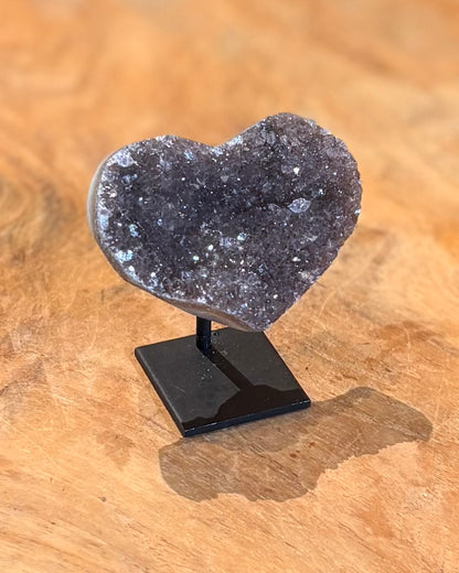 Druzy Amethist hartje op standaard