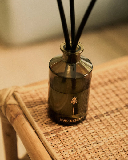 Blackened Santal Diffuser 100 ml