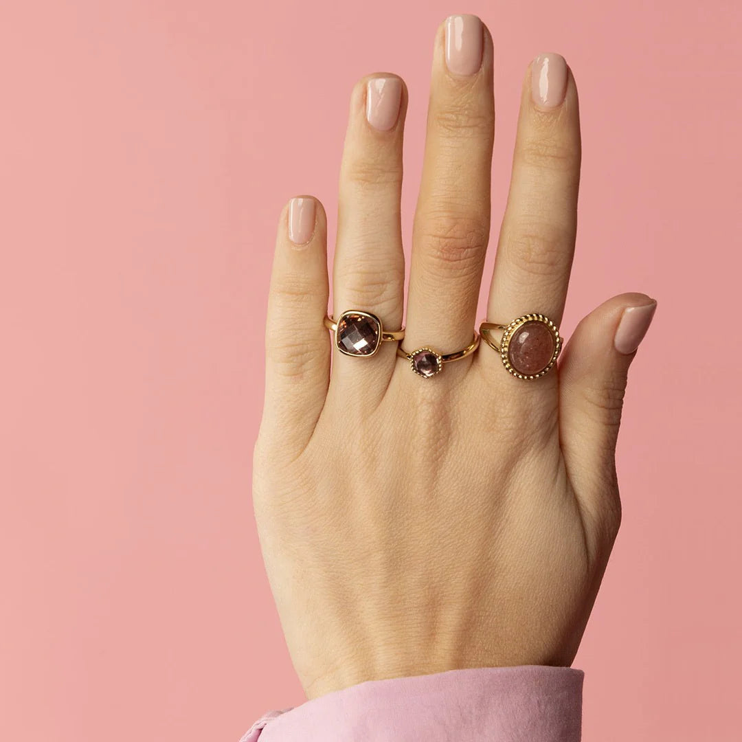 Roze facet kristal glassteen ring goud