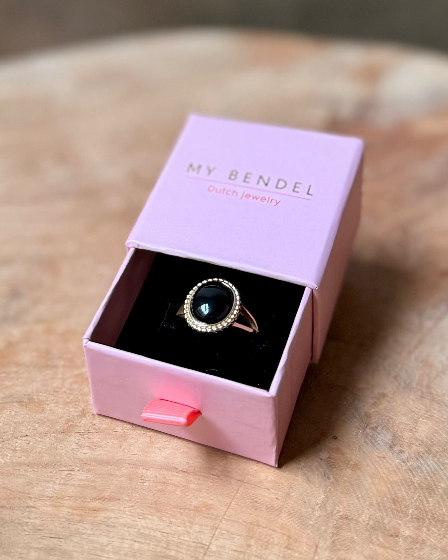 Onyx ring vintage
